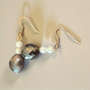 Elegant Pearl and Faceted Stone Earrings EUC